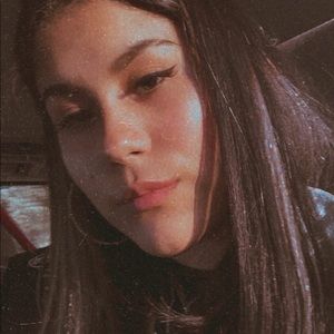 Meet your Posher, Rayane